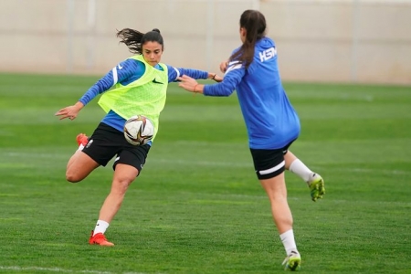 El Granada Femenino no jugará este fin de semana por casos positivos en la plantilla del Femarguín (GCF) El Granada Femenino no jugará este fin de semana por casos positivos en la plantilla del Femarguín (GCF)