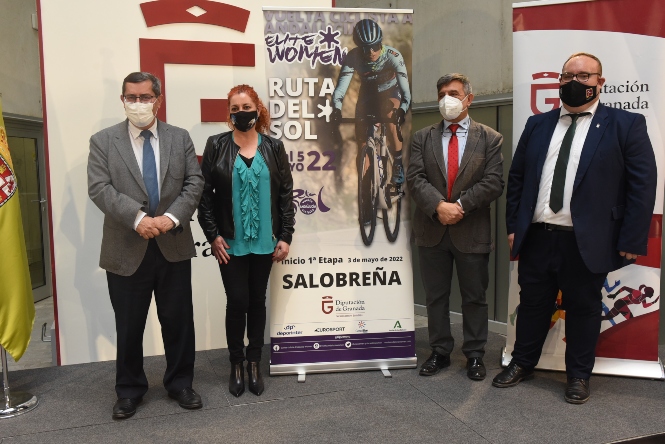 Presentación de la salida de La “Ruta del Sol Elite Women” (R. PORCEL /DIPGRA)