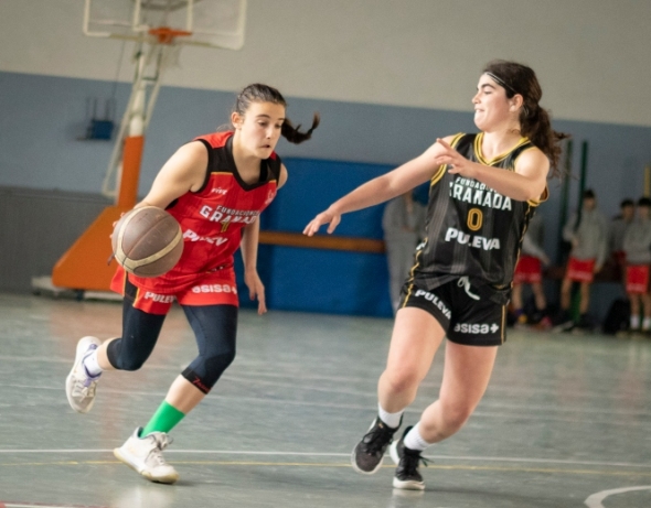 Partido del conjunto Cadete Femenino (FUNDACIÓN CB GRANADA) Partido del conjunto Cadete Femenino (FUNDACIÓN CB GRANADA)
