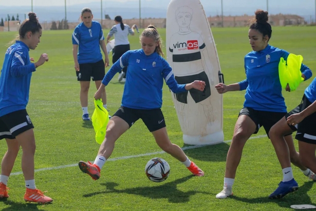 El Granada Femenino intentará asaltar por primera vez esta temporada el feudo del Santa Teresa (GCF)