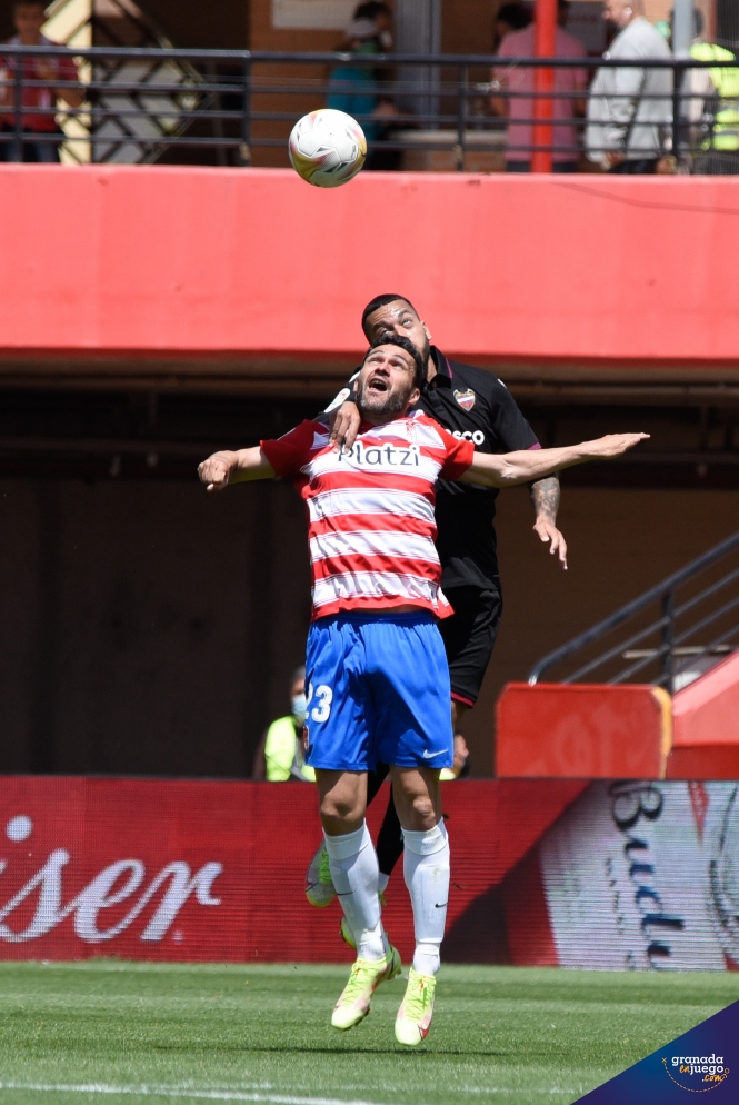 Jorge Molina fue el único jugador del Granada CF que aprobó (JOSÉ M. BALDOMERO) 