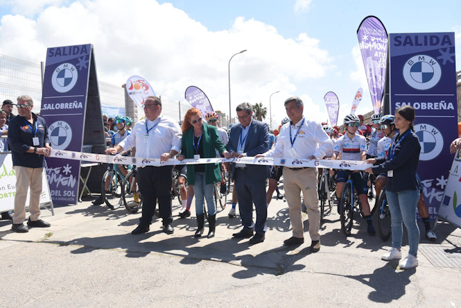 Salida en Salobreña de la  “Ruta del Sol Elite Women” (R. MARTÍNEZ / DIPGRA) 
