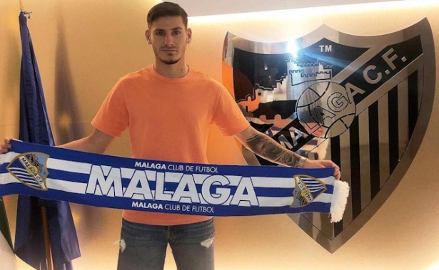 Cristian Gutiérrez se marcha del Recreativo (TIMPLICA) Cristian Gutiérrez se marcha del Recreativo (TIMPLICA)