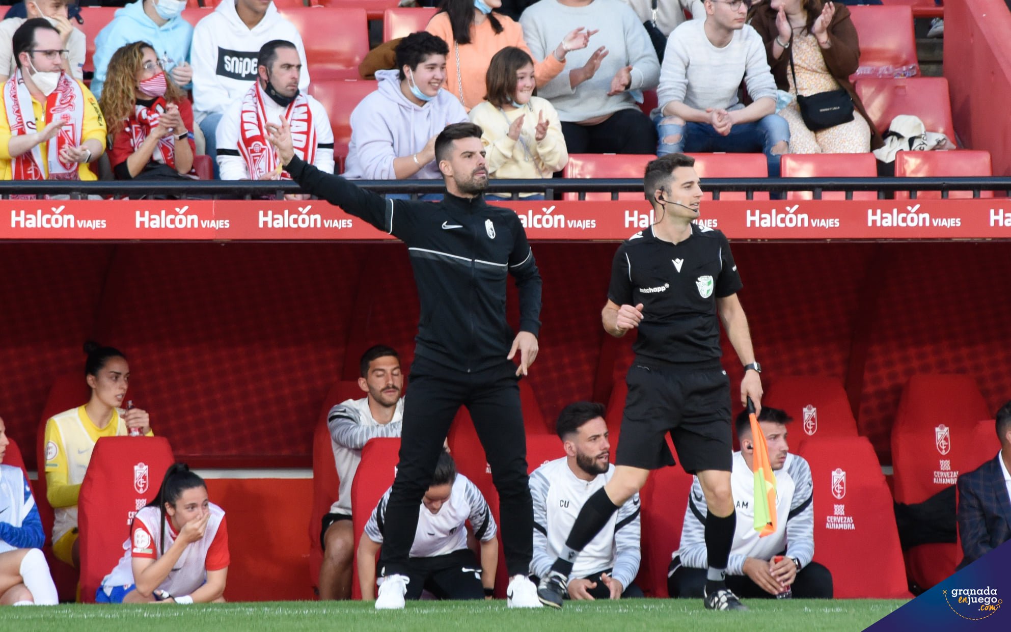 Roger Lamesa renueva con el Granada Femenino por dos temporadas más (JOSÉ M. BALDOMERO)