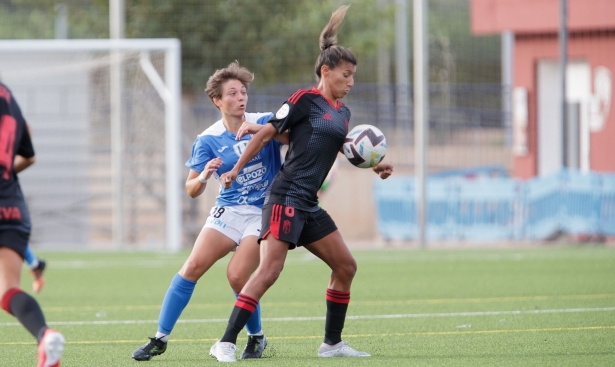 Pamela González, en un lance del partido ante el Alhama (ALHAMA CF)