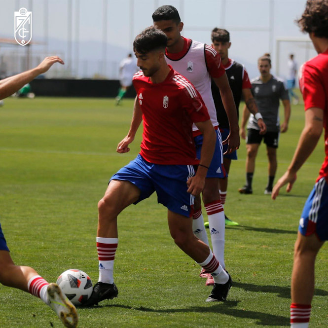 El Recreativo busca su primera victoria (GRANADA CF)