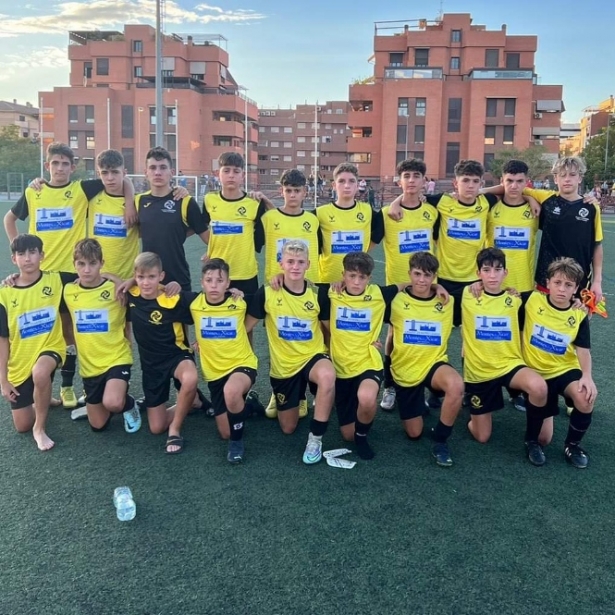 Equipo infantil autónomico del CD Ciudad de Granada F.F. (CIUDAD DE GRANADA F.F.) Equipo infantil autónomico del CD Ciudad de Granada F.F. (CIUDAD DE GRANADA F.F.)