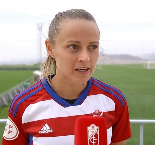 Naima García, jugadora del Granada Femenino (GCF TV) Naima García, jugadora del Granada Femenino (GCF TV)