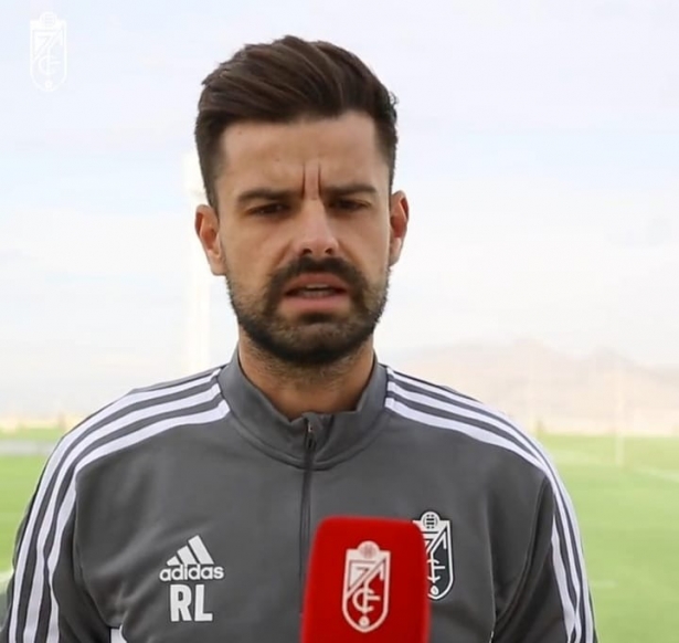 Roger Lamesa, entrenador del Granada Femenino (GCF TV) Roger Lamesa, entrenador del Granada Femenino (GCF TV)