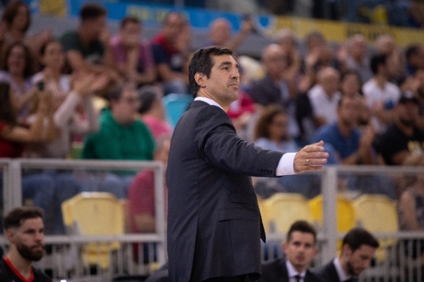 Pablo Pin durante el partido (MIGUEL HENRÍQUEZ) 