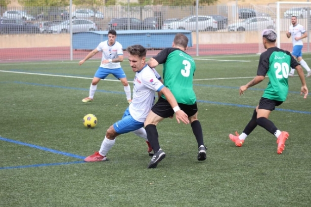 El Loja CD ha goleado al CF Alhendín (LOJA CD) El Loja CD ha goleado al CF Alhendín (LOJA CD)