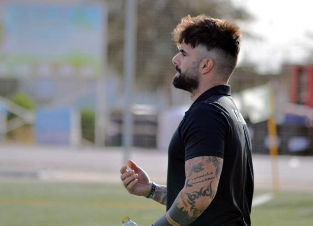 Jorge Moreno en el partido ante el CD Rincón (J. PALMA) 