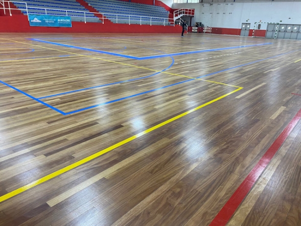 Parqué remodelado del Pabellón Municipal de Deportes de Albolote (AYUNTAMIENTO ALBOLOTE) Parqué remodelado del Pabellón Municipal de Deportes de Albolote (AYUNTAMIENTO ALBOLOTE)