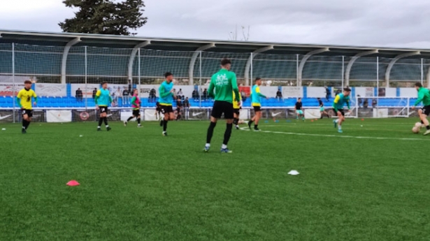 Calentamiento del CD Huétor Vega antes del partido (CD HUÉTOR VEGA) Calentamiento del CD Huétor Vega antes del partido (CD HUÉTOR VEGA)