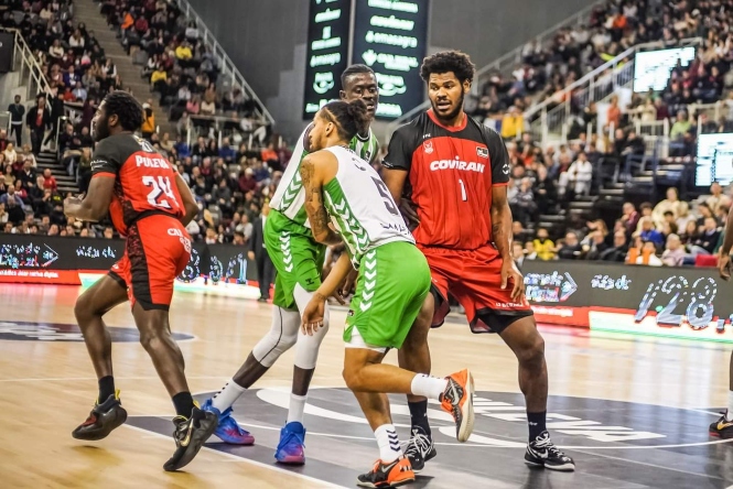 Cristiano Felicio será baja hasta abril (JOSÉ VELASCO) 