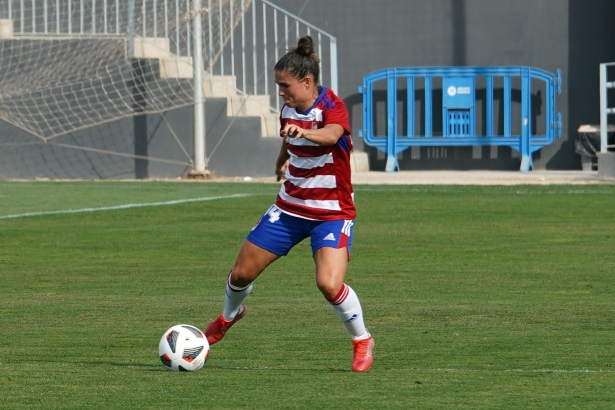 Gaste, en un partido con el Granada Femenino (JOSÉ VELASCO / GRJ) Gaste, en un partido con el Granada Femenino (JOSÉ VELASCO / GRJ)