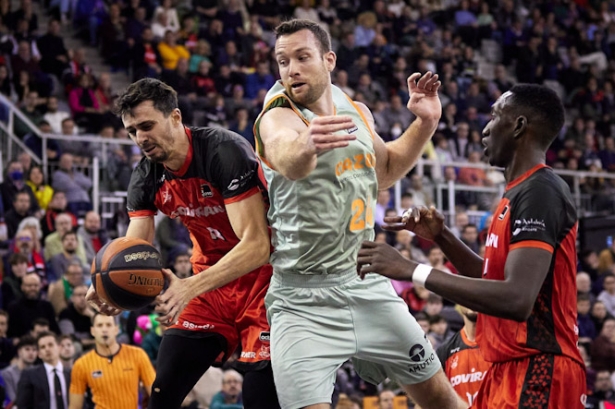El Covirán Granada plantó cara a Baskonia (FERMÍN RODRÍGUEZ/ FUNDACIÓN CBG) El Covirán Granada plantó cara a Baskonia (FERMÍN RODRÍGUEZ/ FUNDACIÓN CBG)