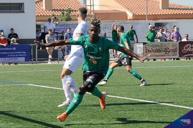 Eric Same es nuevo jugador del Loja CD (JOSÉ M. BALDOMERO) Eric Same es nuevo jugador del Loja CD (JOSÉ M. BALDOMERO)