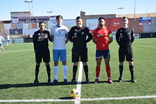 Churriana CF y Loja igualaron a uno (JOSÉ REQUENA) Churriana CF y Loja igualaron a uno (JOSÉ REQUENA)
