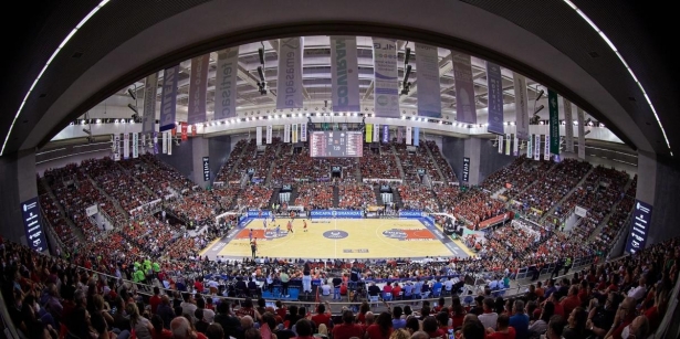 El Palacio de los Deportes, durante un partido del Covirán Granada (FUNDACIÓN CB GRANADA) El Palacio de los Deportes, durante un partido del Covirán Granada (FUNDACIÓN CB GRANADA)