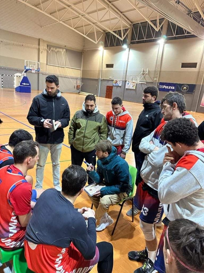 (CLUB BALONCESTO LA ZUBIA) 