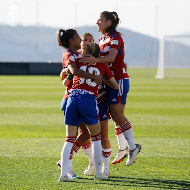 El Granada CF Femenino busca el ascenso (GRANADA CF FEMENINO) El Granada CF Femenino busca el ascenso (GRANADA CF FEMENINO)