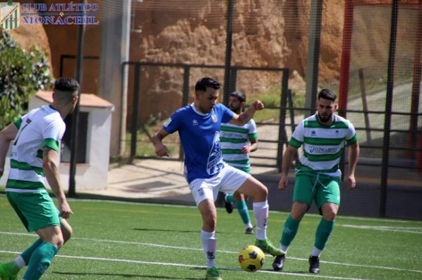 La Primera Andaluza gana en emoción con el paso de las jornadas (MANU LÓPEZ/ ATLÉTICO MONACHIL La Primera Andaluza gana en emoción con el paso de las jornadas (MANU LÓPEZ/ ATLÉTICO MONACHIL