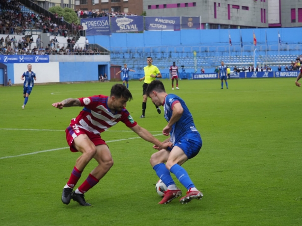 El Recreativo se mostró muy sólido en defensa (REAL AVILÉS) 