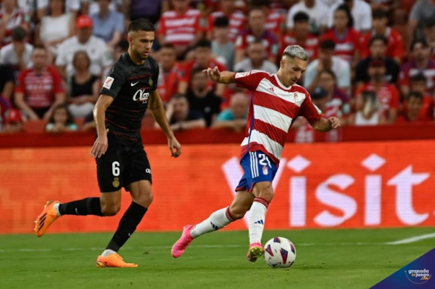 Brian Zaragoza volvió a ser el mejor del Granada CF (JOSÉ M. BALDOMERO) Brian Zaragoza volvió a ser el mejor del Granada CF (JOSÉ M. BALDOMERO)