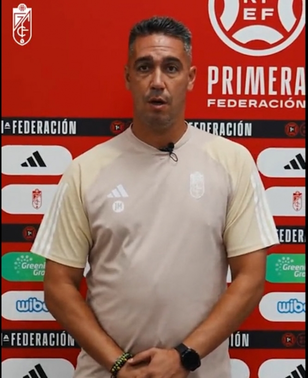 El entrenador del Recreativo Granada, Juan Antonio Milla (GRANADA CF) El entrenador del Recreativo Granada, Juan Antonio Milla (GRANADA CF)
