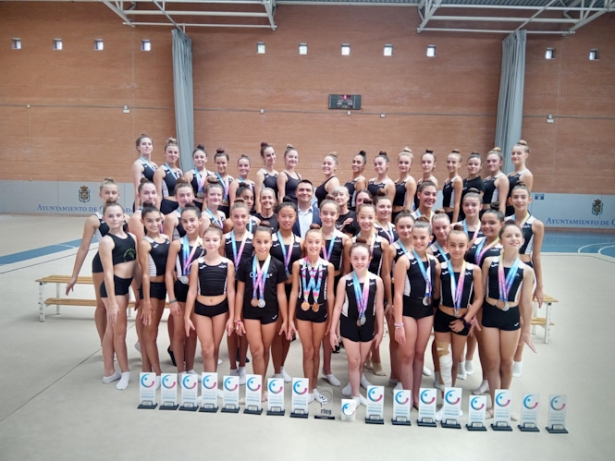 Club Gimnasia Rítmica de Granada (AYTO. GRANADA) Club Gimnasia Rítmica de Granada (AYTO. GRANADA)