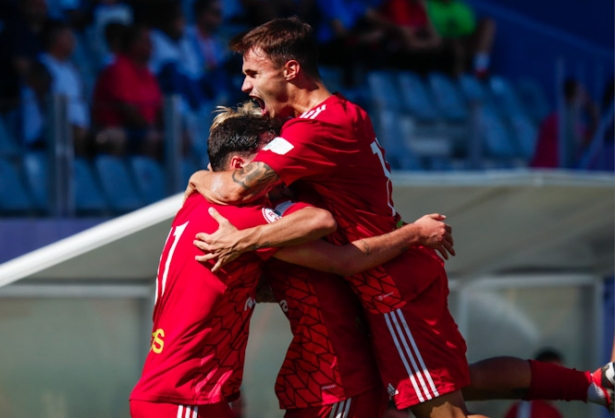 El CF Motril celebra uno de los goles (DAVID TORRES)