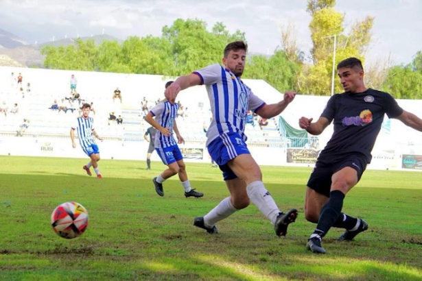 El CF Motril quiere superar el traspiés ante el Málaga City (CF MOTRIL) El CF Motril quiere superar el traspiés ante el Málaga City (CF MOTRIL)