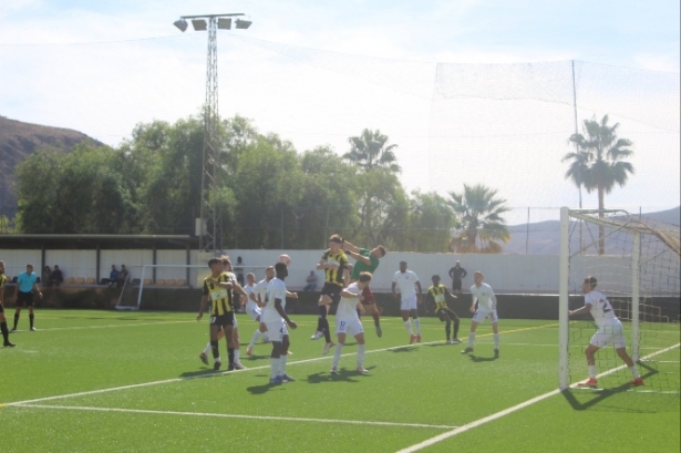 El Almuñécar City derrotó al Berja (BERJA CF) El Almuñécar City derrotó al Berja (BERJA CF)