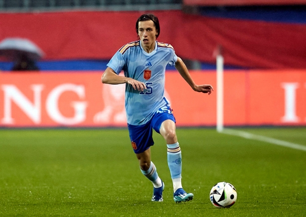 Álvaro Carreras con la sub 21 (RFEF) Álvaro Carreras con la sub 21 (RFEF)