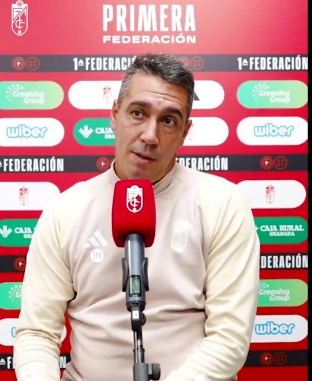 El técnico del Recreativo Granada, Juan Antonio Milla (GRANADA CF) El técnico del Recreativo Granada, Juan Antonio Milla (GRANADA CF)