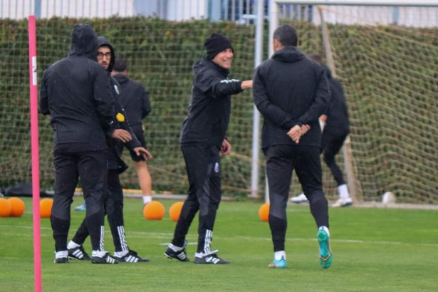 Entrenamiento del Granada CF (CRISTIAN FERNÁNDEZ) Entrenamiento del Granada CF (CRISTIAN FERNÁNDEZ)