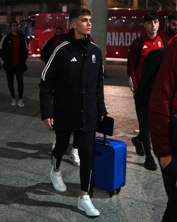 Fran Árbol entra en la convocatoria del Granada CF (GRANADA CF) Fran Árbol entra en la convocatoria del Granada CF (GRANADA CF)