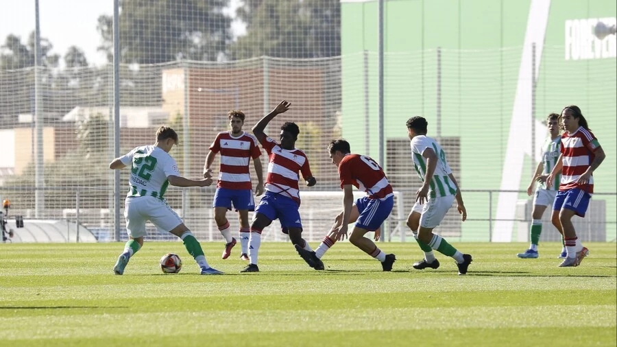 El Granada juvenil empató ente el Real Betis y jugará la Copa del Rey (GRANADA CF) 