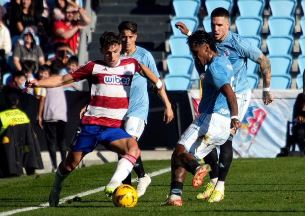 El Granada CF no arranca a domicilio (GRANADA CF) El Granada CF no arranca a domicilio (GRANADA CF)