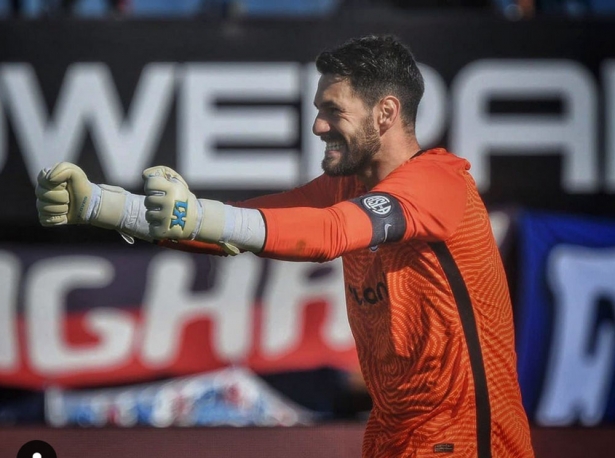 Augusto Batalla está a un paso de convertirse en arquero del Granada CF Augusto Batalla está a un paso de convertirse en arquero del Granada CF