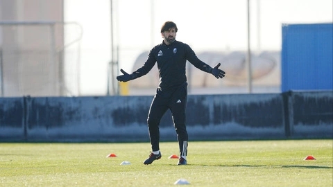 José Sambade llega al Granada CF (GRANADA CF) José Sambade llega al Granada CF (GRANADA CF)