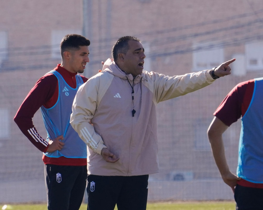 Germán Crespo durante un entrenamiento (GRANADA CF)