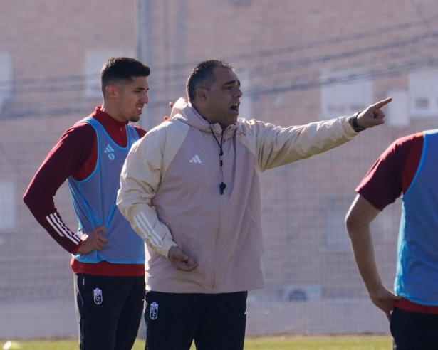 Germán Crespo durante un entrenamiento (GRANADA CF)
