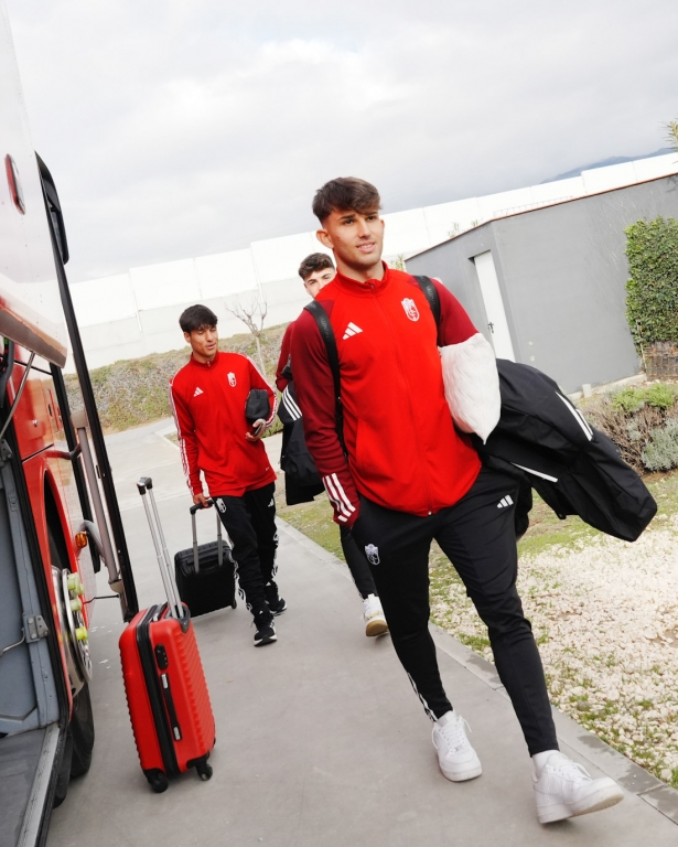 El Recreativo ha puesto rumbo a Alicante (GRANADA CF) El Recreativo ha puesto rumbo a Alicante (GRANADA CF)