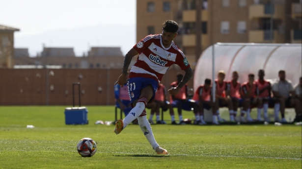 Diego Talaveron ya no pertenece al Recreativo (GRANADA CF) Diego Talaveron ya no pertenece al Recreativo (GRANADA CF)