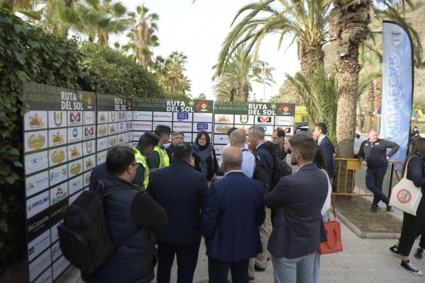 (VUELTA A ANDALUCÍA) (VUELTA A ANDALUCÍA)