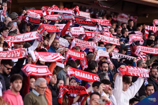 La afición del Granada CF llenará el Nuevo Los Carmenes (JOSÉ M. BALDOMERO) La afición del Granada CF llenará el Nuevo Los Carmenes (JOSÉ M. BALDOMERO)