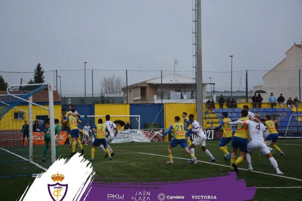 El Huétor Tajar quiere mantener la buena imagen que dio ante el Real Jaén (REAL JAÉN) El Huétor Tajar quiere mantener la buena imagen que dio ante el Real Jaén (REAL JAÉN)