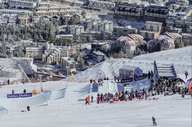 Sierra Nevada en la Copa del Mundo SBX, el pasado fin de semana (CETURSA-SIERRA NEVADA) Sierra Nevada en la Copa del Mundo SBX, el pasado fin de semana (CETURSA-SIERRA NEVADA)